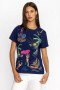  Johnny Was Tops | T-shirt girocollo da viaggio da donna blu navy