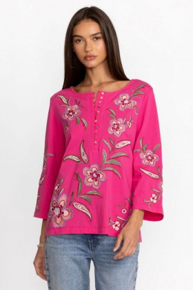  Johnny Was Tops | Dames LIBBI 3/4 MOUW T-SHIRT MET KNOOPVOORKANT Flamingo Roze